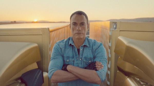 Volvo Trucks The Epic Split